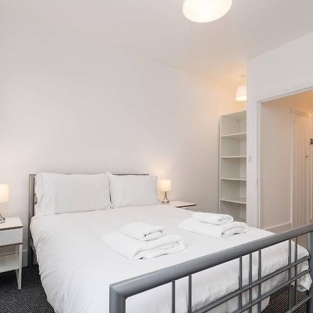 Guestready - Modern 2-Bed For 4 In Golders Green! Лондон Экстерьер фото