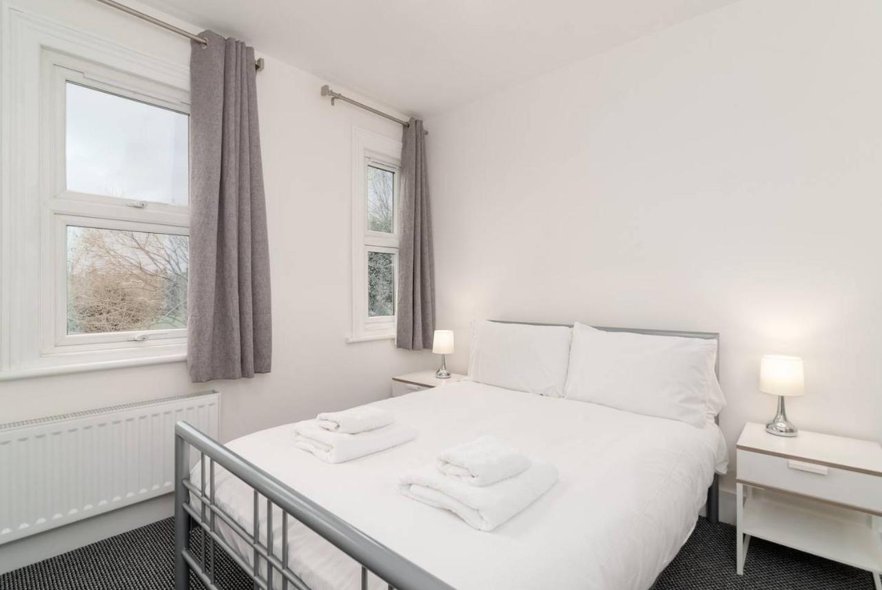 Guestready - Modern 2-Bed For 4 In Golders Green! Лондон Экстерьер фото